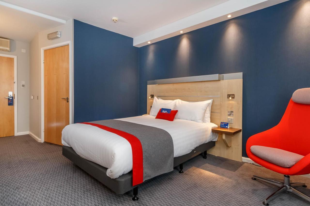 Holiday Inn Express Walsall M6, J10 By Ihg Exteriör bild